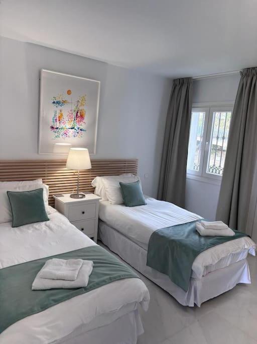 Apartment Modern, Spacious 3 Bedroom With Sea View