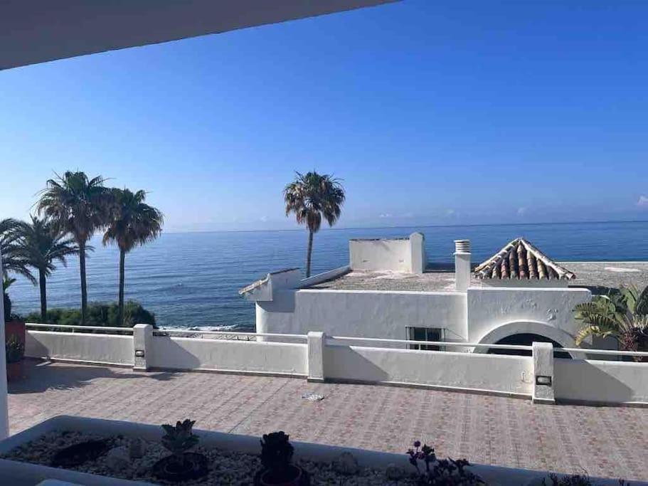Apartment Modern, Spacious 3 Bedroom With Sea View Málaga
